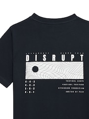 Lyle & Scott Disrupt Graphic Print 100% Cotton T-Shirt - صورة 2 من 3
