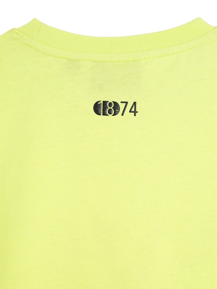 Lyle & Scott Yellow Formation Blur Graphic 100% Cotton T-Shirt - Image 3 of 3