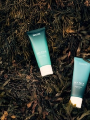 Scottish Fine Soaps Sea Kelp Travel Essentials Gift Set - Image 3 of 3