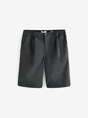 Threadbare Black Relaxed Fit Pleated Stretch Chinos Shorts - Image 5 of 5