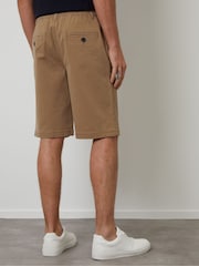 Threadbare Brown Relaxed Fit Pleated Stretch Chinos Shorts - Image 2 of 5