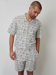 Threadbare Blue Patterned Textured Pull On Shorts - Image 4 of 5
