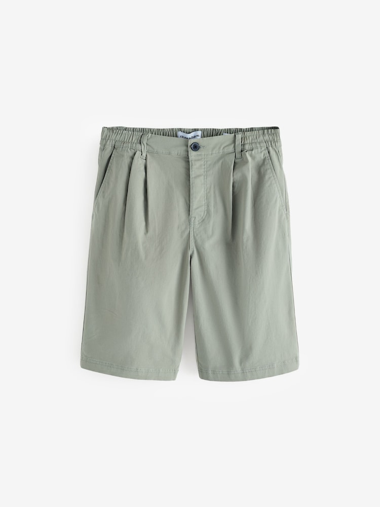 Threadbare Green Relaxed Fit Pleated Stretch Chinos Shorts - Image 5 of 5