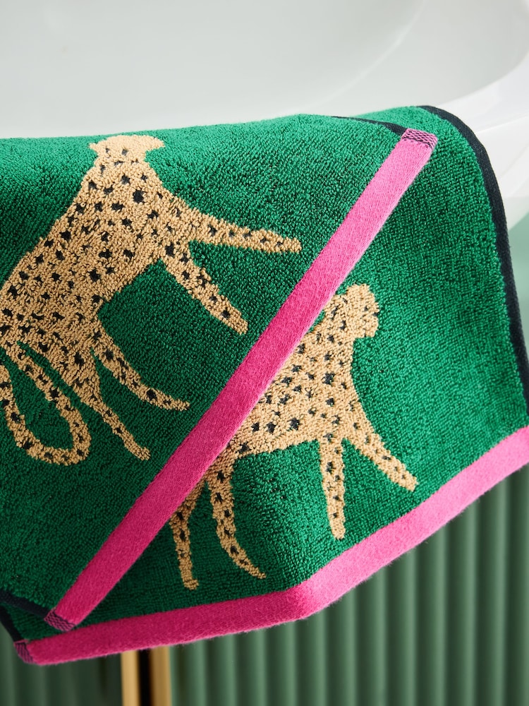 Set of 2 Green Cheetah Print 100% Cotton Face Cloths - Image 2 of 2