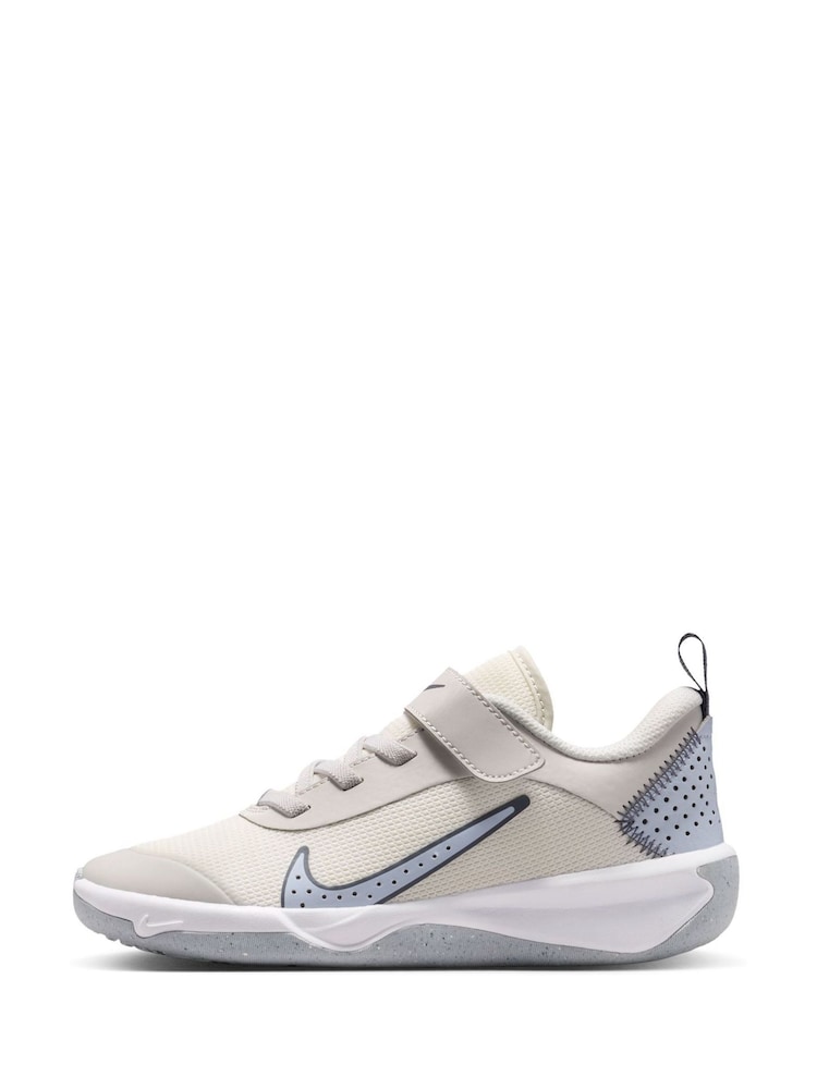 siva - Nike športni copati Junior Omni Court - Slika 2 iz 10 siva - Nike športni copati Junior Omni Court - Slika 2 iz 10