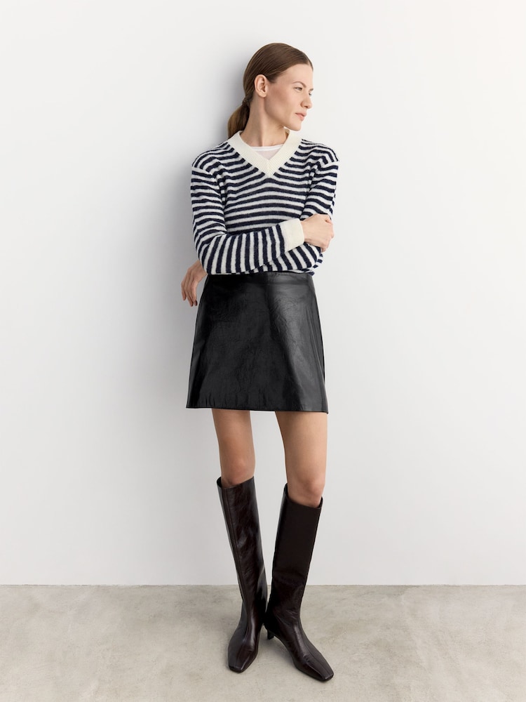 BHOEM Patent Leather Chocolate Brown Mini Skirt - Image 1 of 1 BHOEM Patent Leather Chocolate Brown Mini Skirt - Image 1 of 1