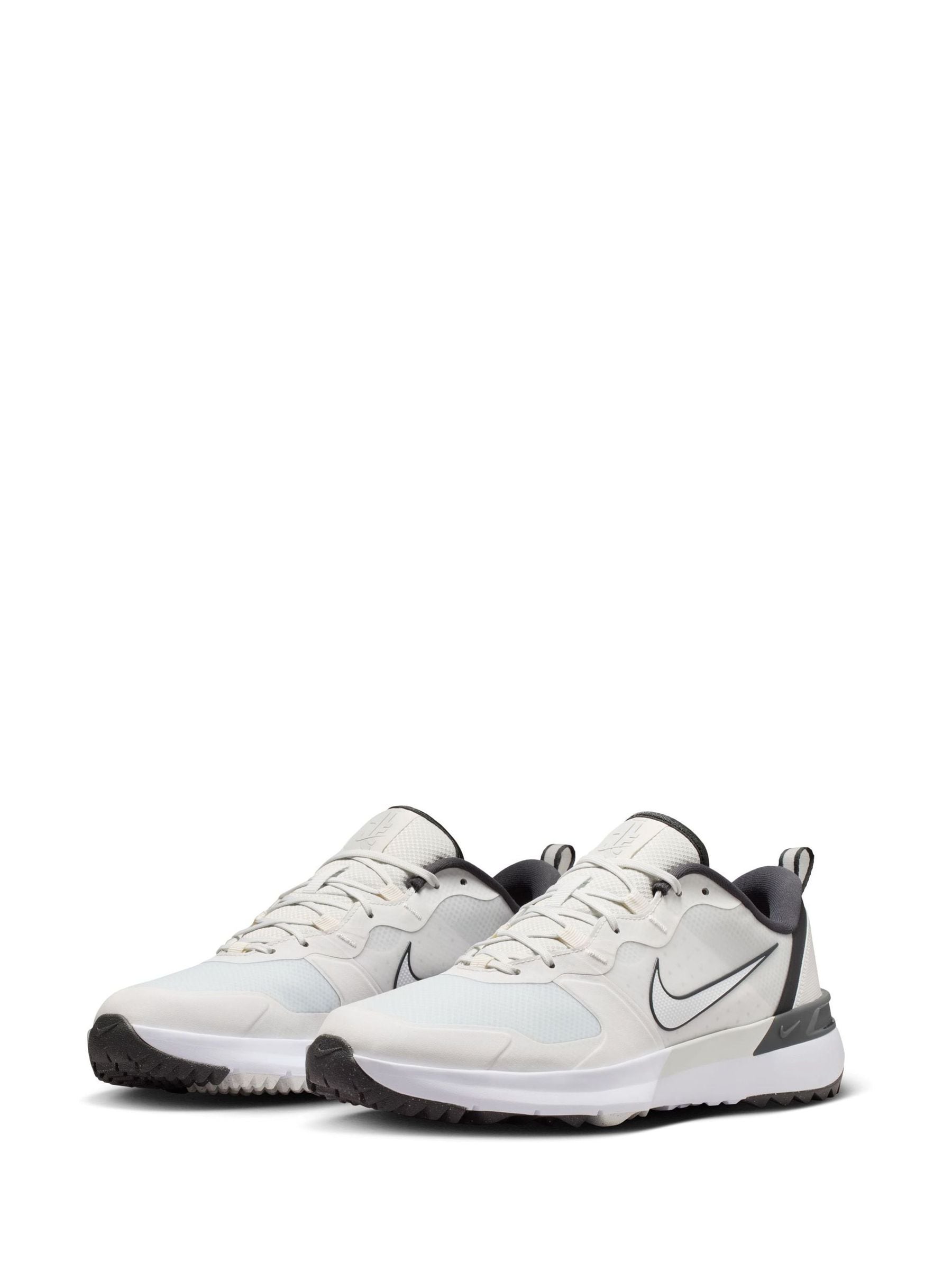 Next：日本 ホワイト - Nike Tempo ゴルフシューズスニーカー from