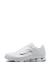 Nike White/Silver Reax 8 Trainers - Image 5 of 10