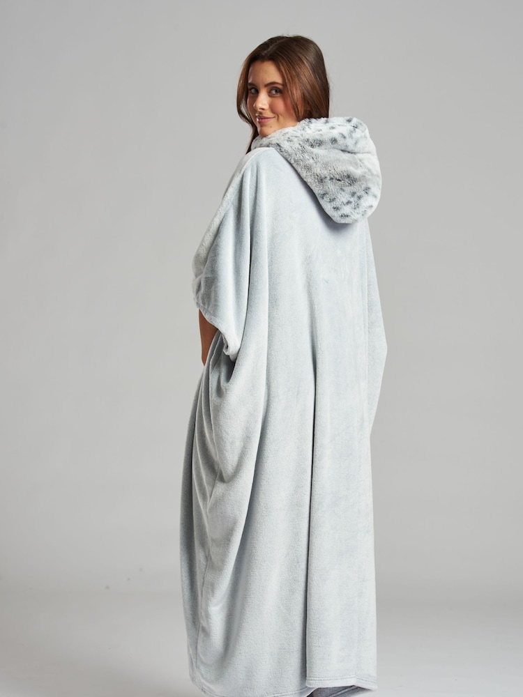 Loungeable Grey Snow Leopard Faux Fur Hood Luxury Fleece Poncho - Image 2 of 6 Loungeable Grey Snow Leopard Faux Fur Hood Luxury Fleece Poncho - Image 2 of 6