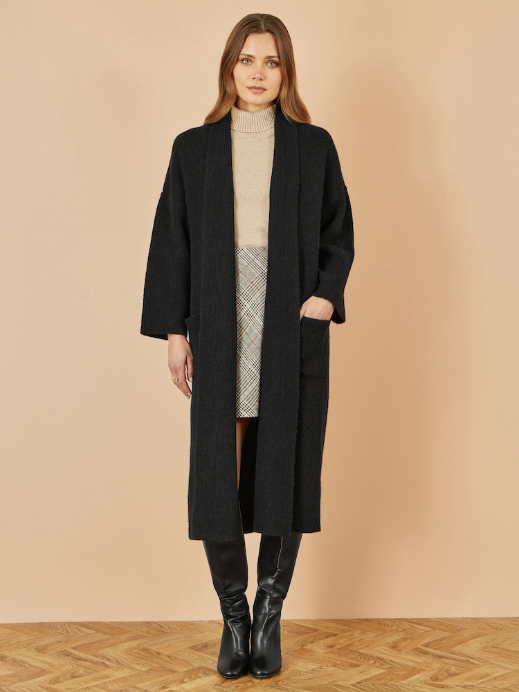 Yumi Black Knitted Maxi Cardigan With Pockets - Image 1 of 4 Yumi Black Knitted Maxi Cardigan With Pockets - Image 1 of 4
