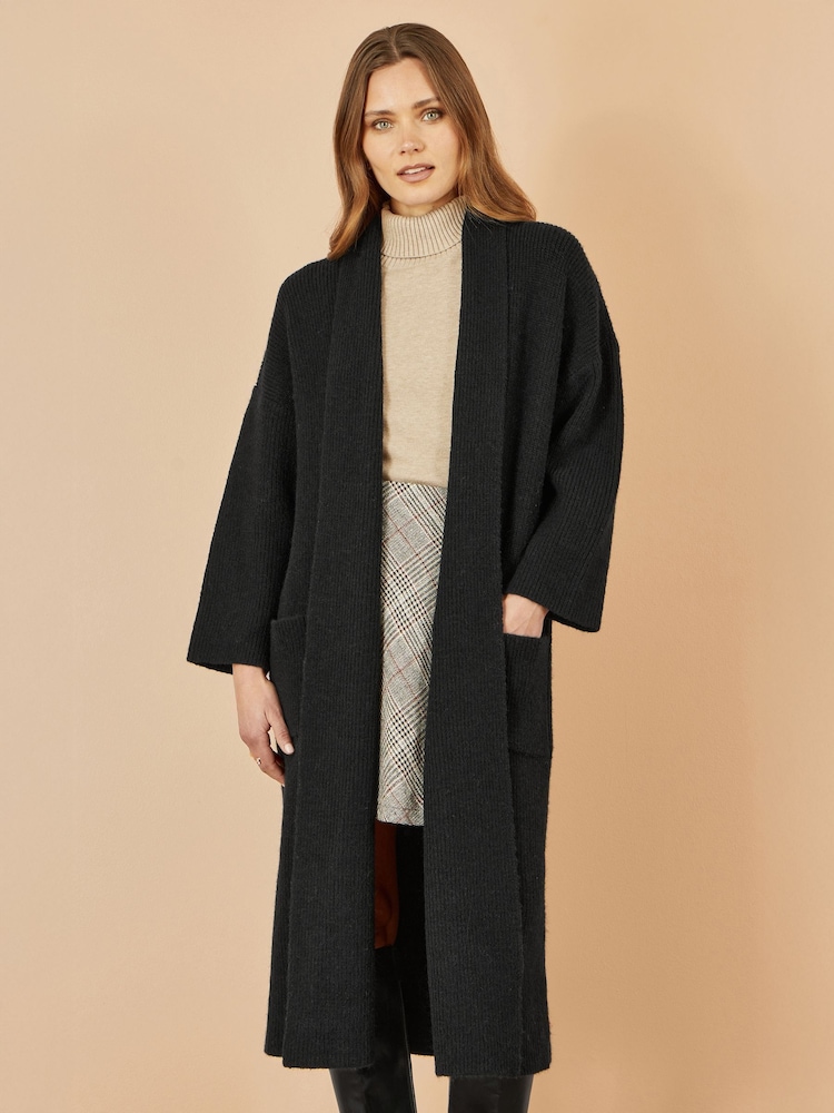 Yumi Black Knitted Maxi Cardigan With Pockets - Image 2 of 4 Yumi Black Knitted Maxi Cardigan With Pockets - Image 2 of 4