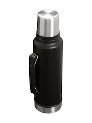 Stanley Black 2.0 Legendary Classic Bottle 1.4L - Image 2 of 3