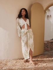 Green/Cream Floral Embroidered Sarong - Image 4 of 7