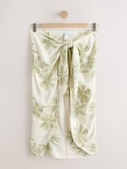 Green/Cream Floral Embroidered Sarong - Image 5 of 7
