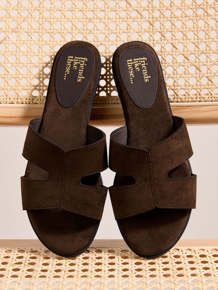 Faux Suede Chocolate Brown - Friends Like These Comfort Mule Casual Flat Sandals - تصویر 1 از 4
