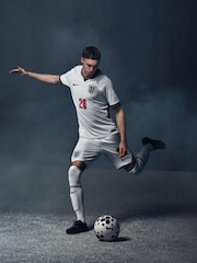 Nike Home England 2026 Stadium Football Shirt - Image 4 of 8