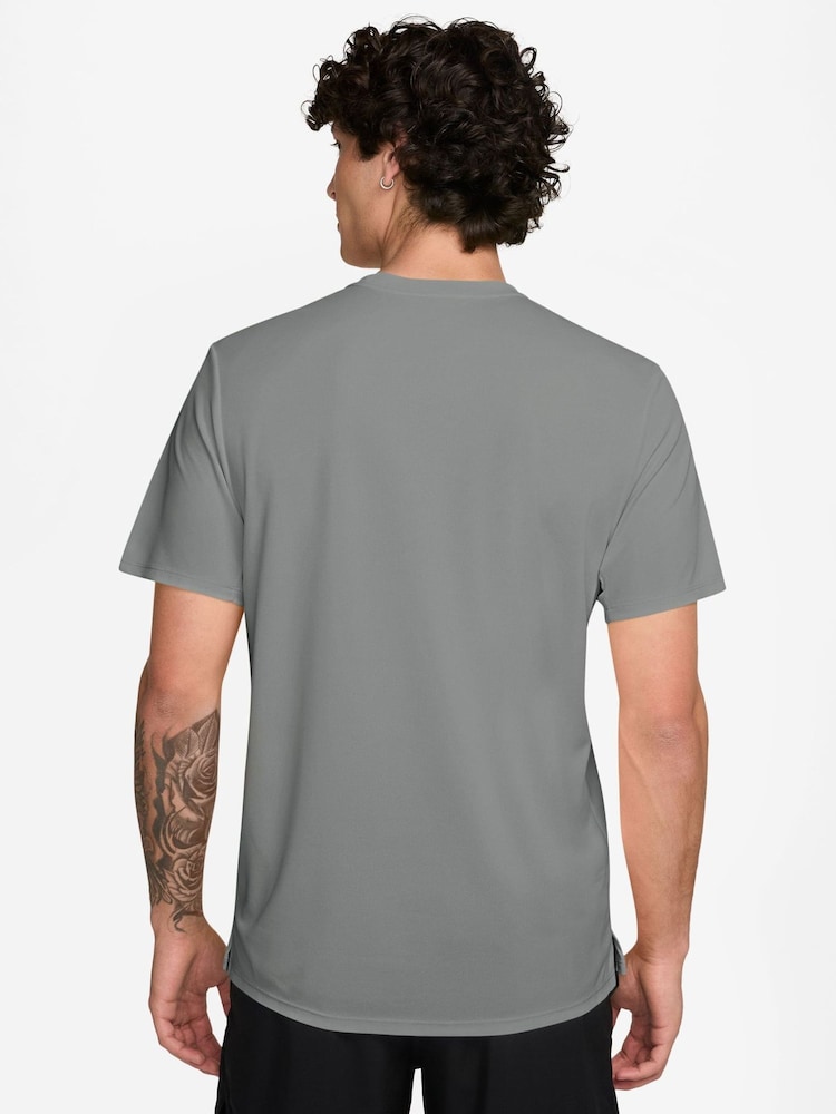 Nike Grey Fog Miler Dri-FIT UV Running T-Shirt - Image 2 of 2 Nike Grey Fog Miler Dri-FIT UV Running T-Shirt - Image 2 of 2