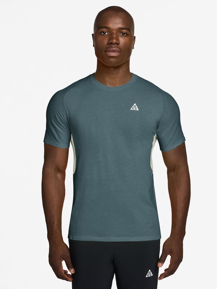 Nike Mineral Slate ACG Solar Chase Dri-FIT ADV Running T-Shirt - Image 1 of 3