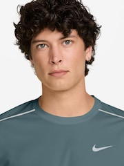 Nike Mineral Slate Miler Dri-FIT UV Running T-Shirt - Image 3 of 3