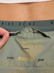 Nike Jade Green Stride Dri-FIT 5 inch Brief Lined Running Shorts - Image 4 of 4