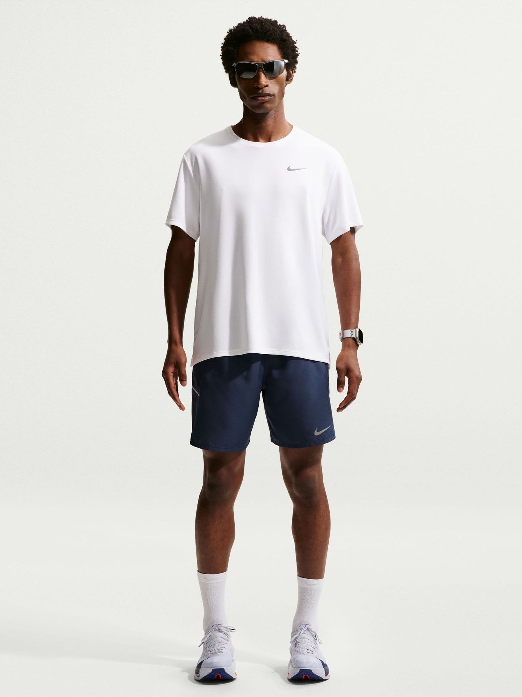 Next：日本 ミッドナイトネイビー - レギュラー - Nike Miler Dri-FIT