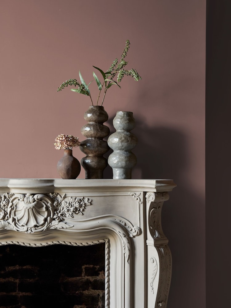 Abigail Ahern Baked Madagascar 2.5 Litre Emulsion Paint - Image 2 of 7