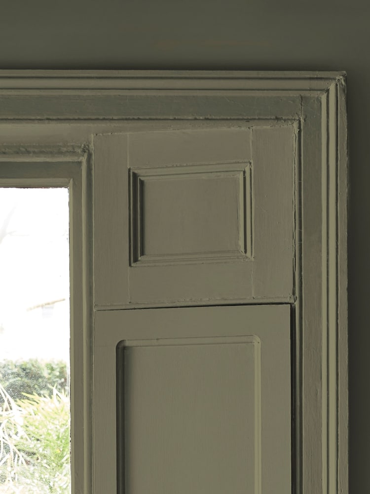 Abigail Ahern Neptune Grass 2.5 Litre Emulsion Paint - Image 2 of 7