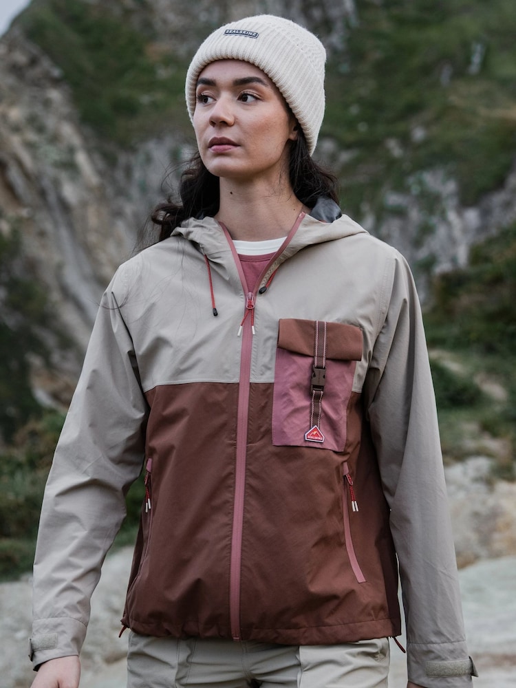Sealskinz Cream Ashwellthorpe Womens Waterproof Packable Jacket - Image 1 of 6