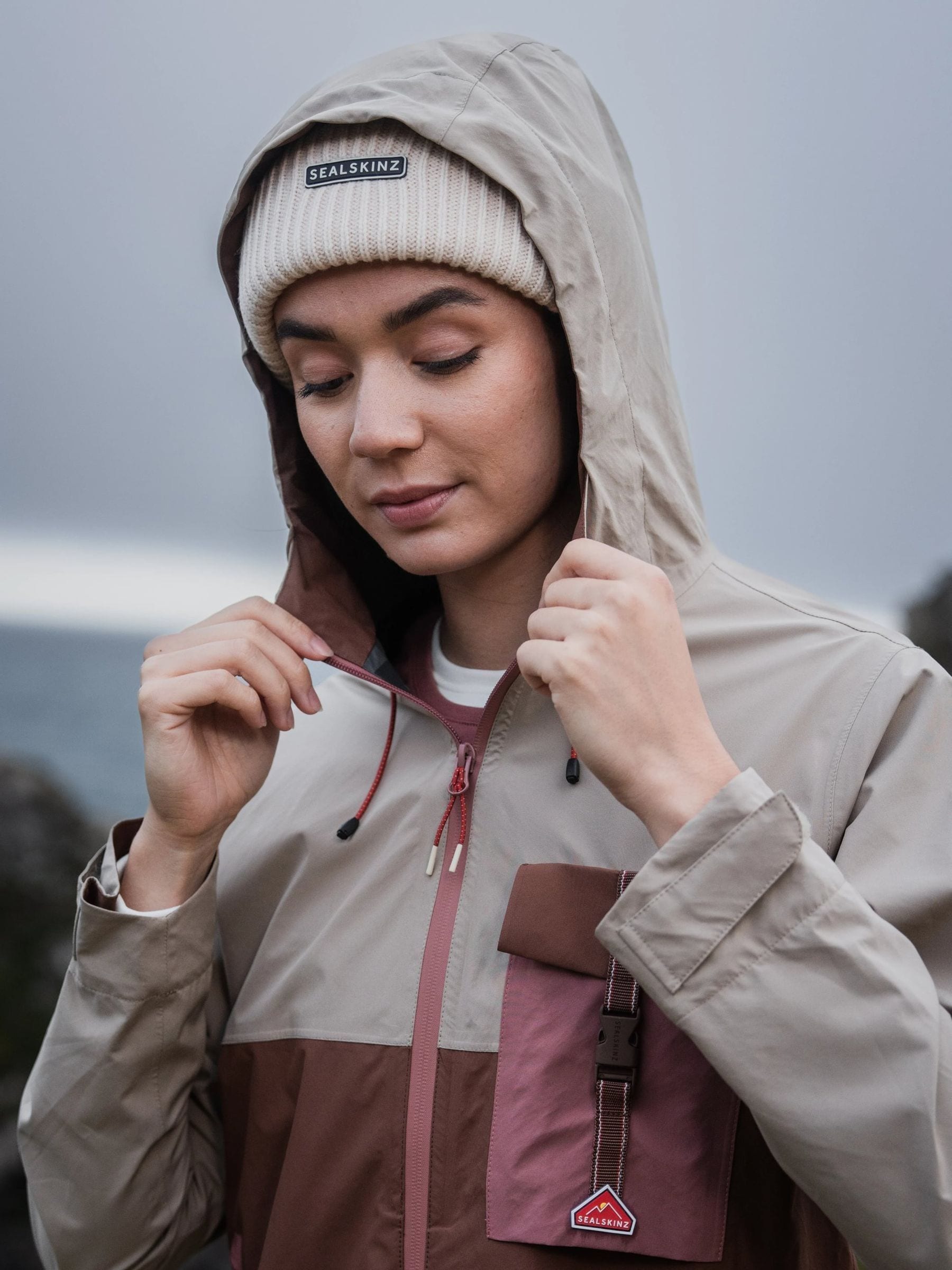 Buy Sealskinz Cream Ashwellthorpe Waterproof Packable Jacket from