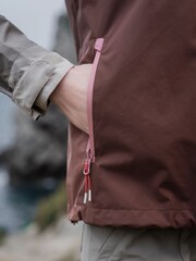 Sealskinz Cream Ashwellthorpe Womens Waterproof Packable Jacket - Image 5 of 6