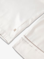 Crema - The Little Tailor Satin Button Through Pyjamas - Imagen 11 de 14