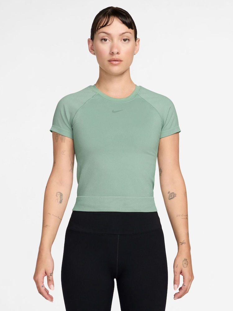 Nike Steam Green Pro Seamless Short Sleeve T-Shirt - Image 1 of 3