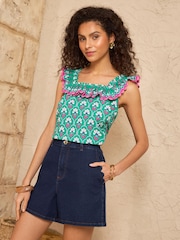 Love & Roses Rinse Wash Denim Scallop Pocket Shorts - Image 2 of 4