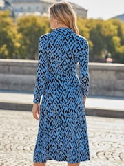 Sosandar Blue Aztec Print Ruched Front Shirt Dress - Image 2 of 5