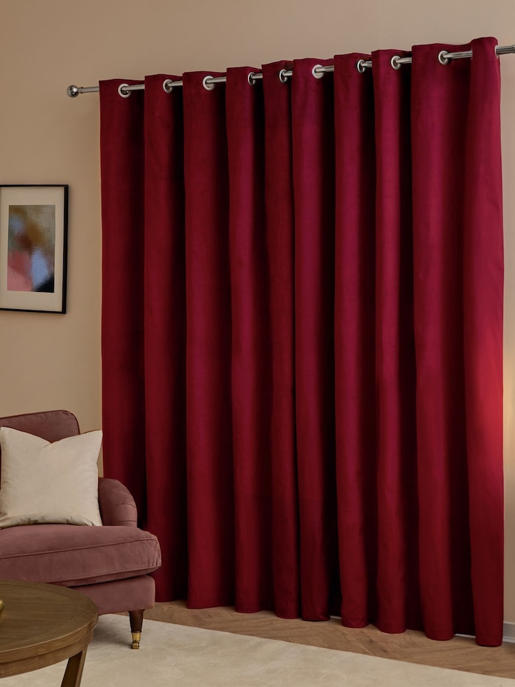 Furn The Ultimate Velvet 100% Blackout Eyelet Curtains - صورة 2 من 6