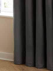 Furn The Ultimate Velvet 100% Blackout Pencil Pleat Curtains - صورة 5 من 6