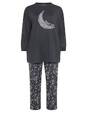 Yours Curve Grey Night Sky Long Sleeve Wide Leg Pyjamas Gift Set - Image 5 of 6