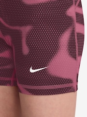 Nike Red Pro 3inch Shorts - Image 4 of 4