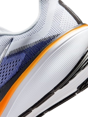 Nike White/Blue Pegasus 42 Running Trainers - Image 7 of 8