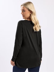 Yours Curve Black Highland Cow Long Sleeve Novelty T-Shirt - Image 3 of 5