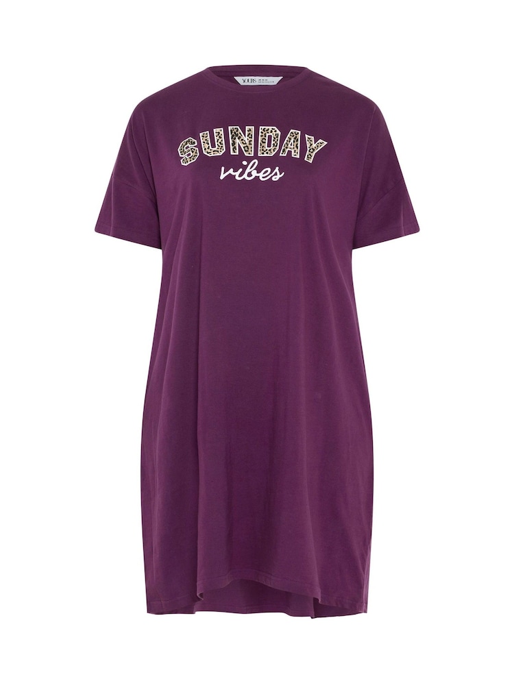 Yours Curve Red Sunday Vibes Sleeptee Nightdress 2 Pack - Image 7 of 7 Yours Curve Red Sunday Vibes Sleeptee Nightdress 2 Pack - Image 7 of 7