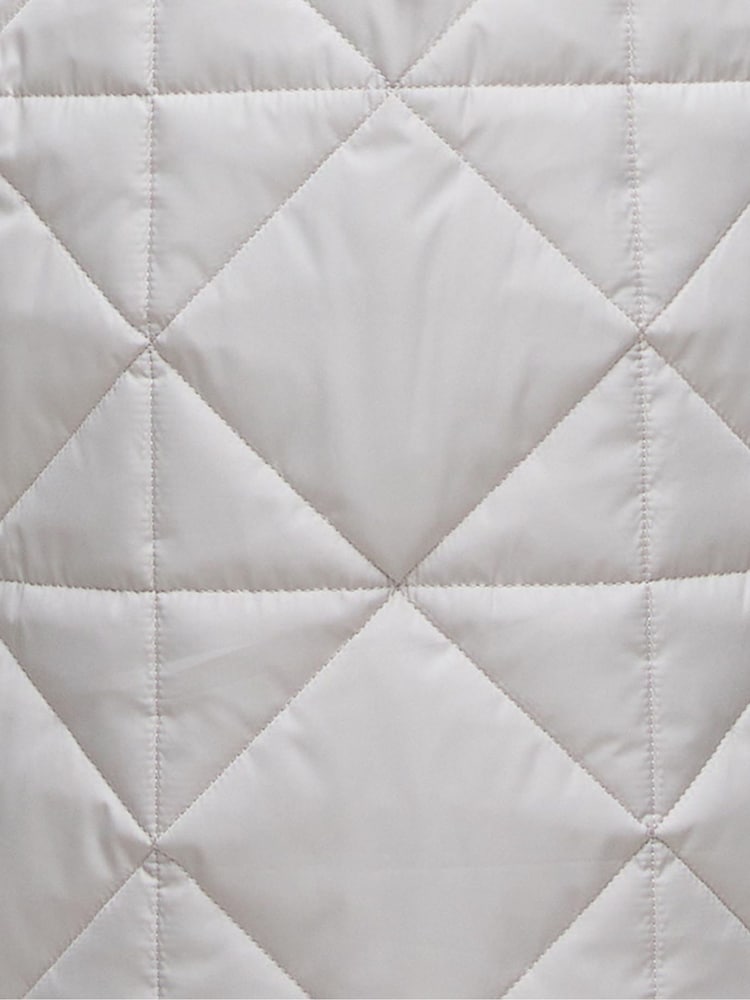 Barbour® International Natural Reno Quilted Gilet - Image 8 of 8 Barbour® International Natural Reno Quilted Gilet - Image 8 of 8