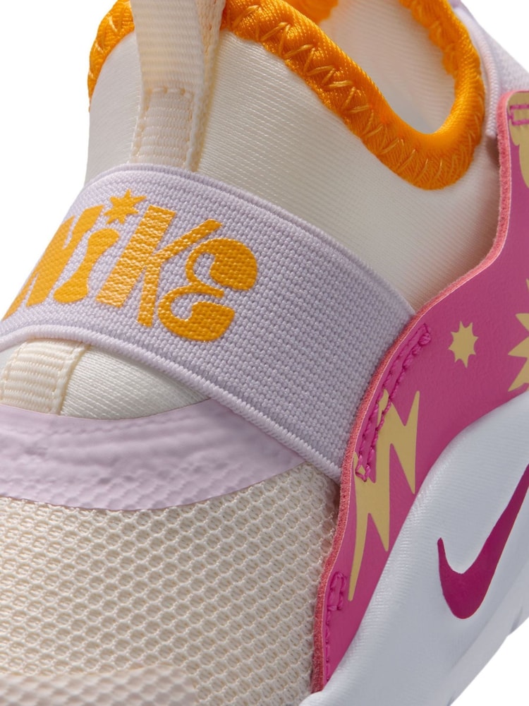 Nike White/Pink Orange Infant Flex Runner 4 Trainers - Image 9 of 9