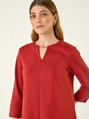 Roman Red Keyhole Chain Shift Dress - Image 4 of 5