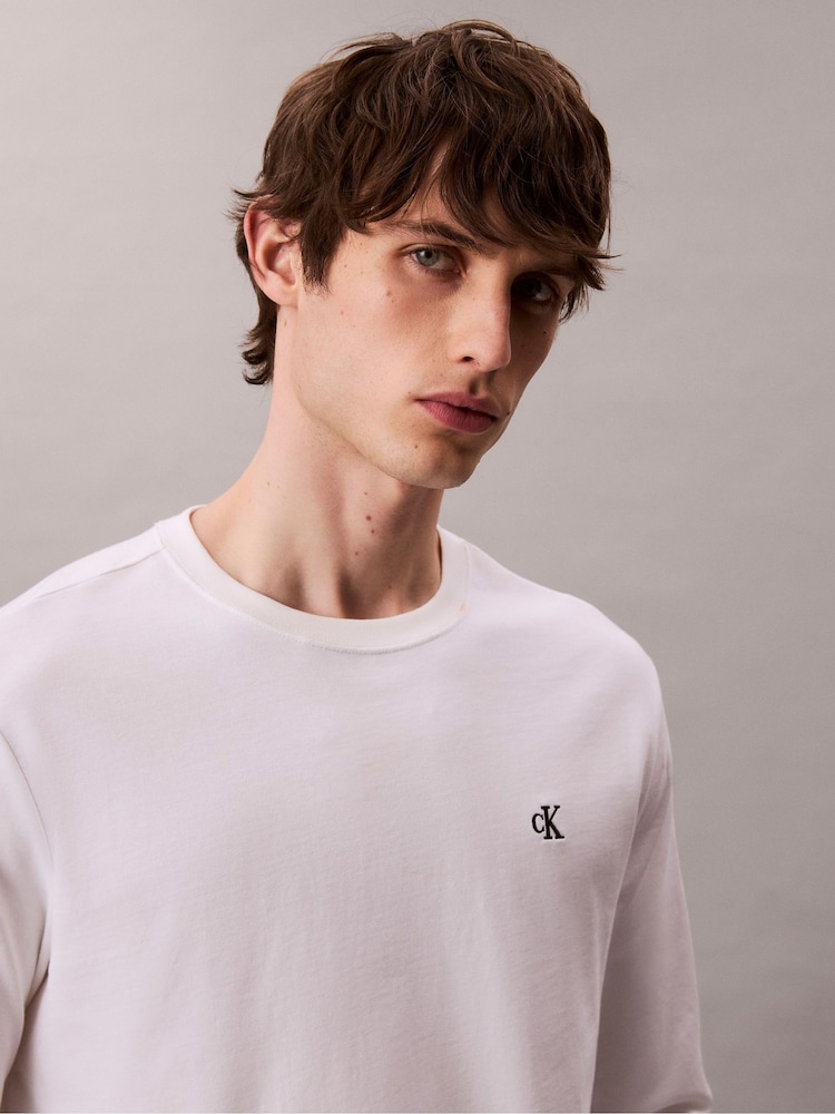 Calvin Klein White Archive Logo Relaxed T-Shirt - Image 2 of 7