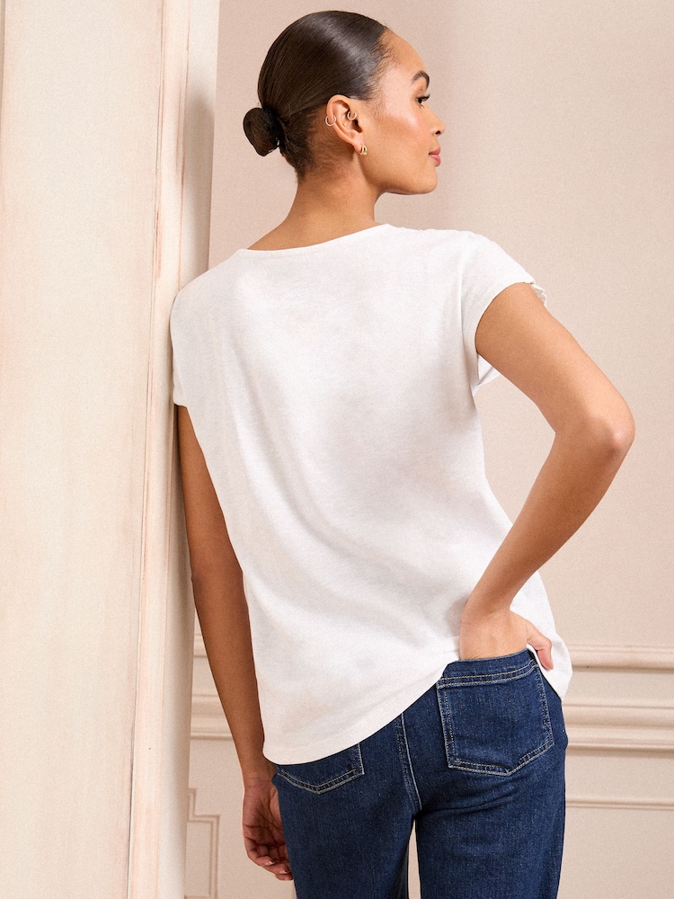 Love & Roses Ivory Lace Insert V-Neck Jersey T-Shirt - Image 4 of 4