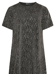 Yours Curve Gold Short Sleeve Circle Cut Jacquard Dress - Image 5 of 5