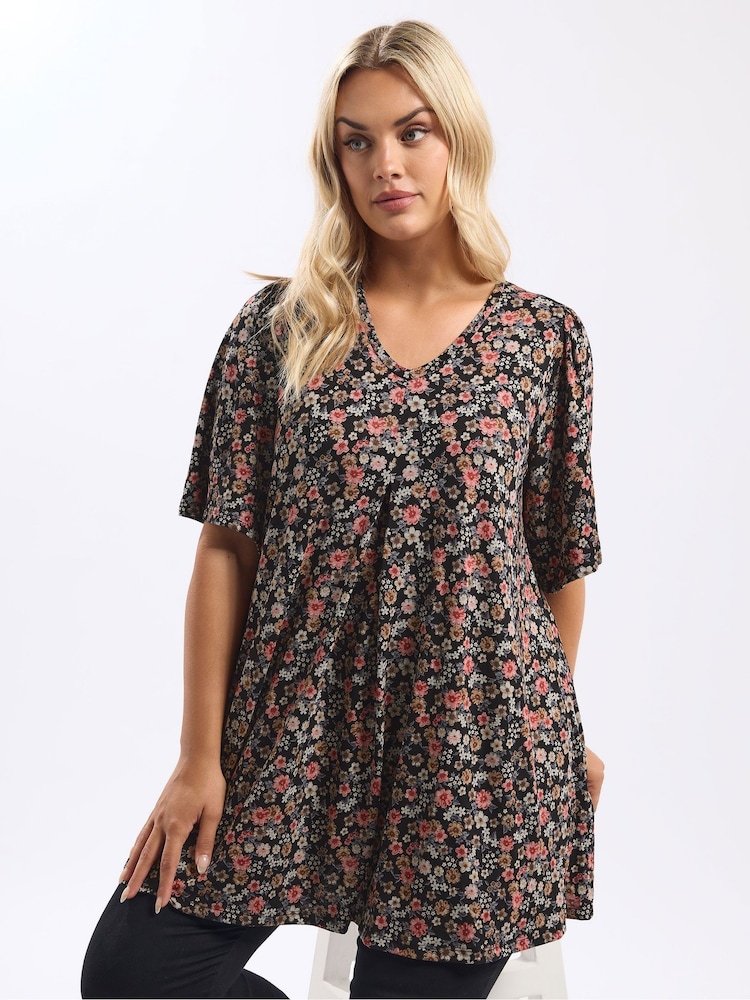 Yours Curve Black Floral Pleated Front Top - Image 1 of 5