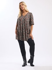 Yours Curve Black Floral Pleated Front Top - Image 2 of 5