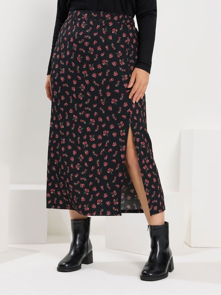 Yours Curve Black Textured Tube Skirt - Image 2 of 5 Yours Curve Black Textured Tube Skirt - Image 2 of 5